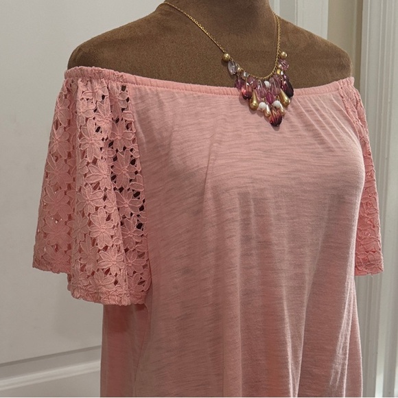 Old Navy BOHO Pink Lace Sleeve Blouse Lightweight and Soft - Picture 4 of 9
